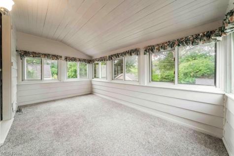 1632 Oakmount Road South Euclid OH 44121