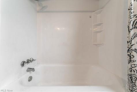 1632 Oakmount Road South Euclid OH 44121