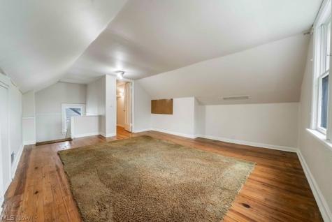 1632 Oakmount Road South Euclid OH 44121