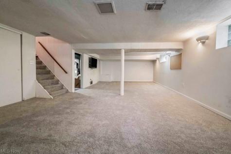 1632 Oakmount Road South Euclid OH 44121