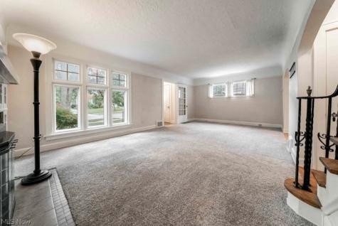 1632 Oakmount Road South Euclid OH 44121