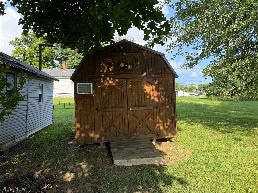 249 High Avenue Byesville OH 43723