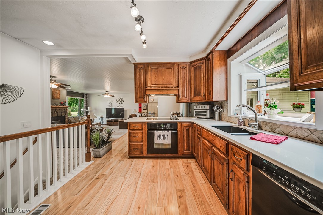 5824 Hartneck Road Valley City OH 44280