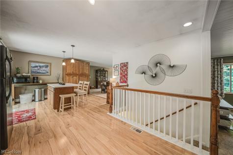 5824 Hartneck Road Valley City OH 44280