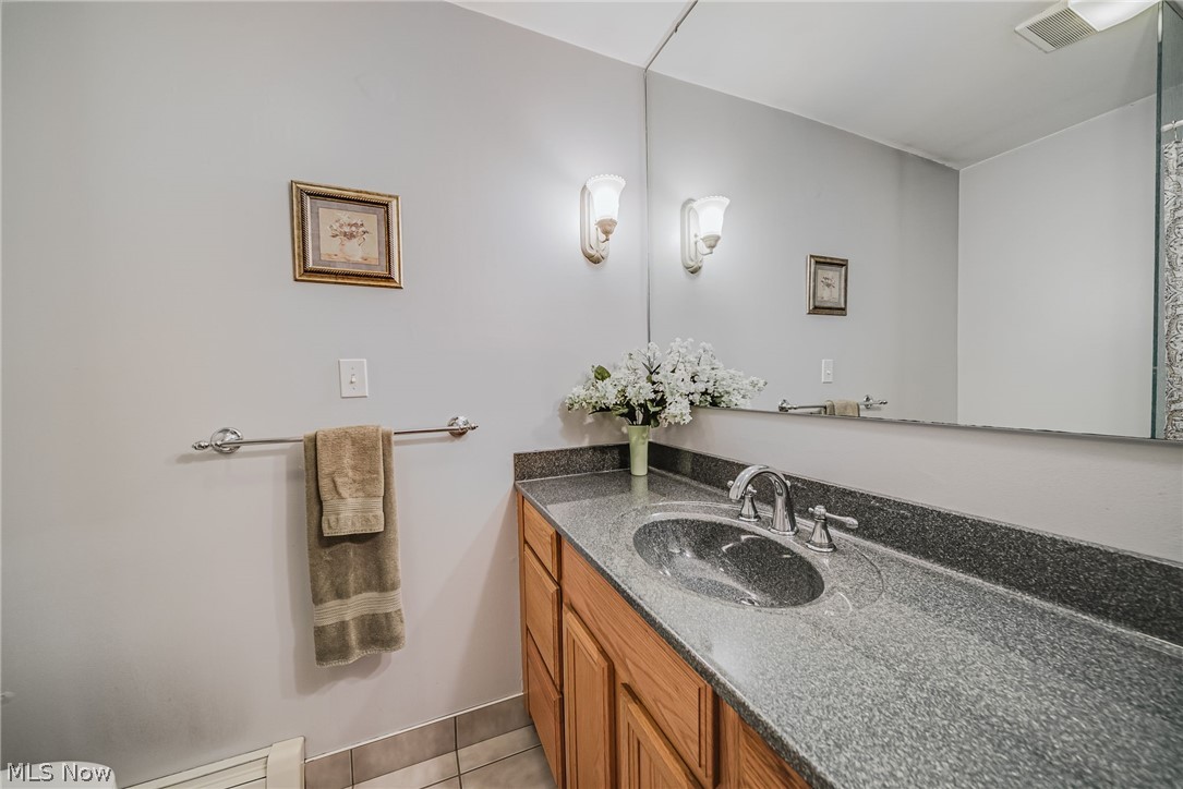 5824 Hartneck Road Valley City OH 44280