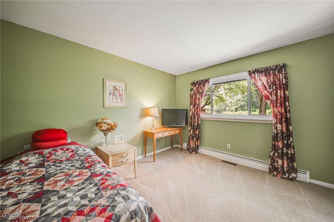 5824 Hartneck Road Valley City OH 44280