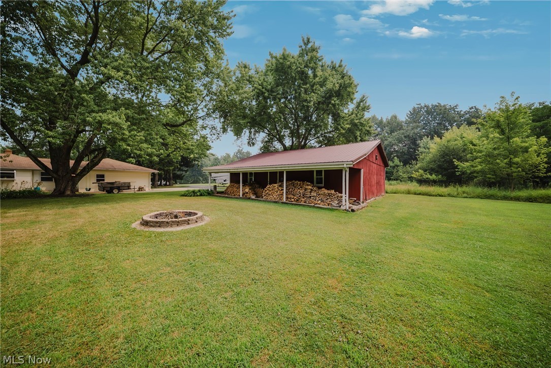 5824 Hartneck Road Valley City OH 44280
