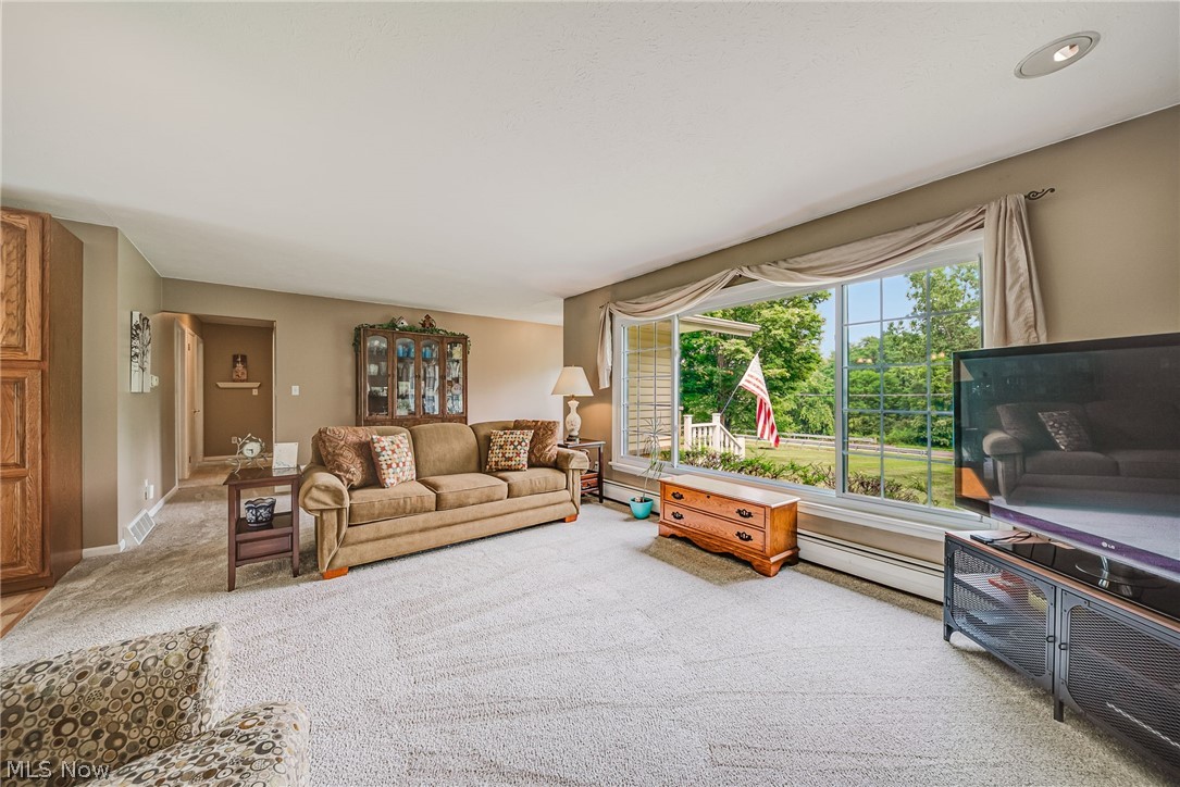 5824 Hartneck Road Valley City OH 44280