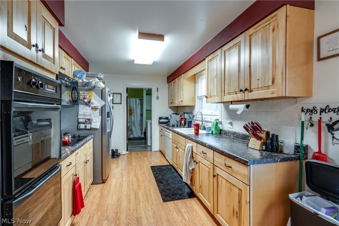 15390 Cenfield Street NE Alliance OH 44601