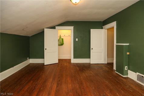 1104 N Howard Street Akron OH 44310