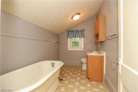 1104 N Howard Street Akron OH 44310