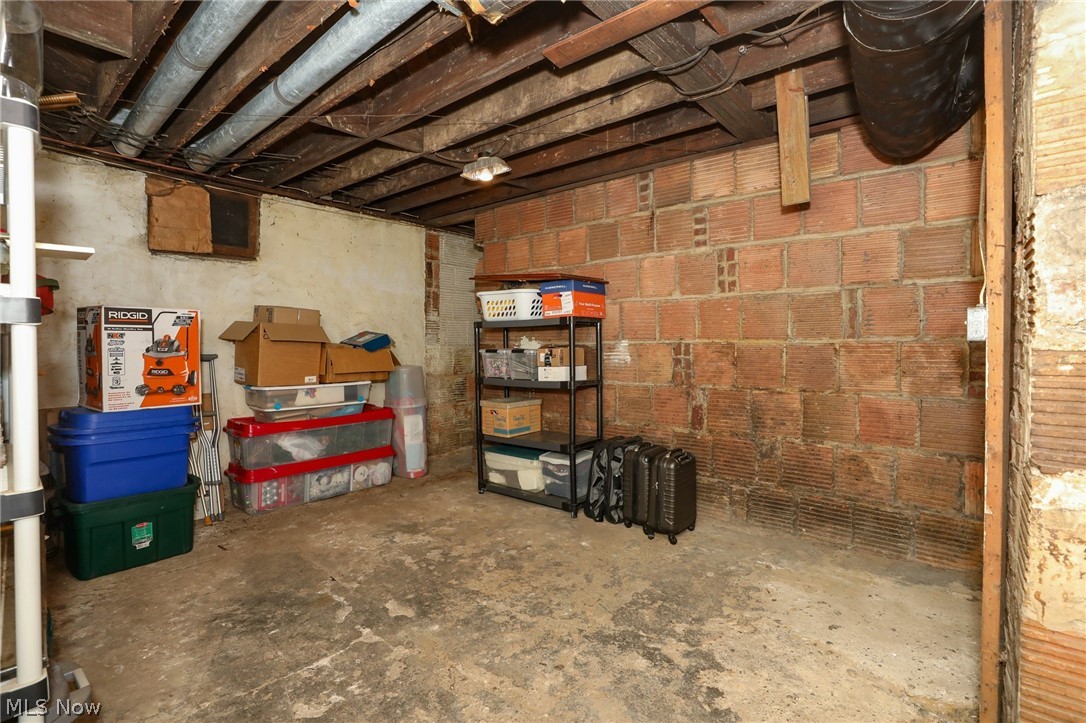 1104 N Howard Street Akron OH 44310