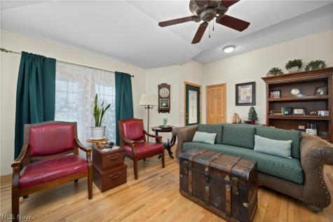 12488 Baumhart Road Amherst OH 44001