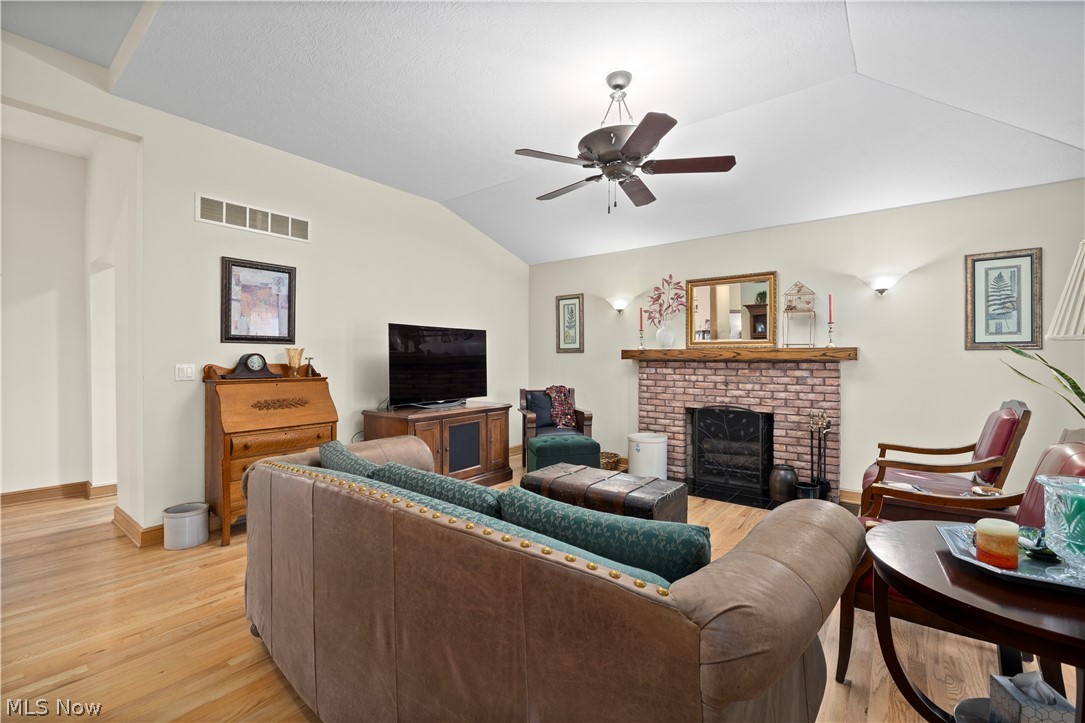 12488 Baumhart Road Amherst OH 44001