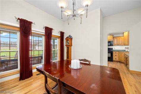 12488 Baumhart Road Amherst OH 44001