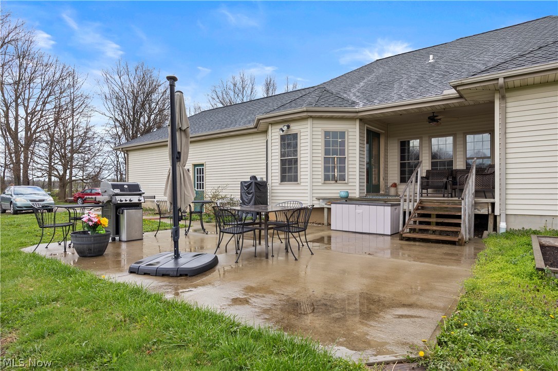 12488 Baumhart Road Amherst OH 44001