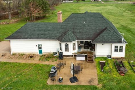 12488 Baumhart Road Amherst OH 44001