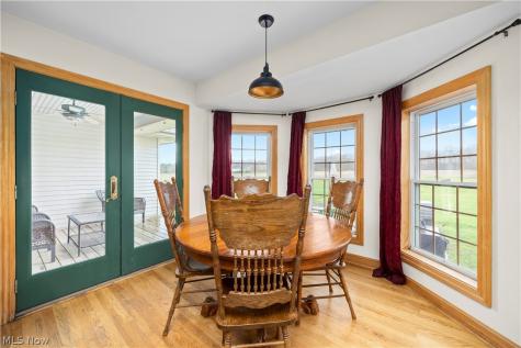 12488 Baumhart Road Amherst OH 44001