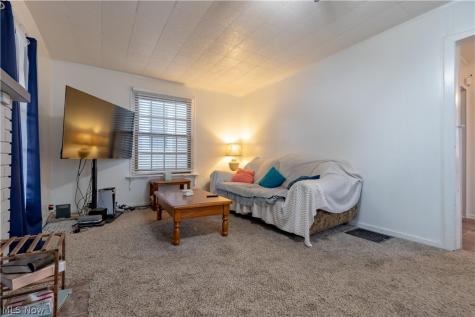 1912 Kirk Court NW Canton OH 44709