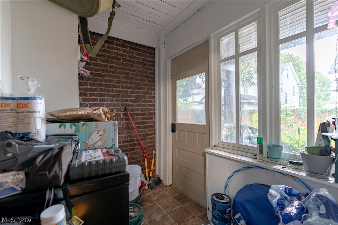 1912 Kirk Court NW Canton OH 44709
