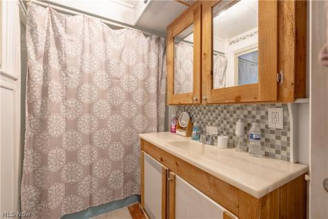 1912 Kirk Court NW Canton OH 44709