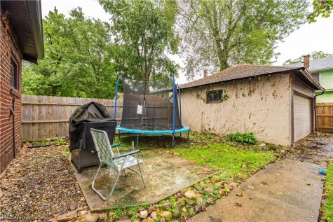 1912 Kirk Court NW Canton OH 44709