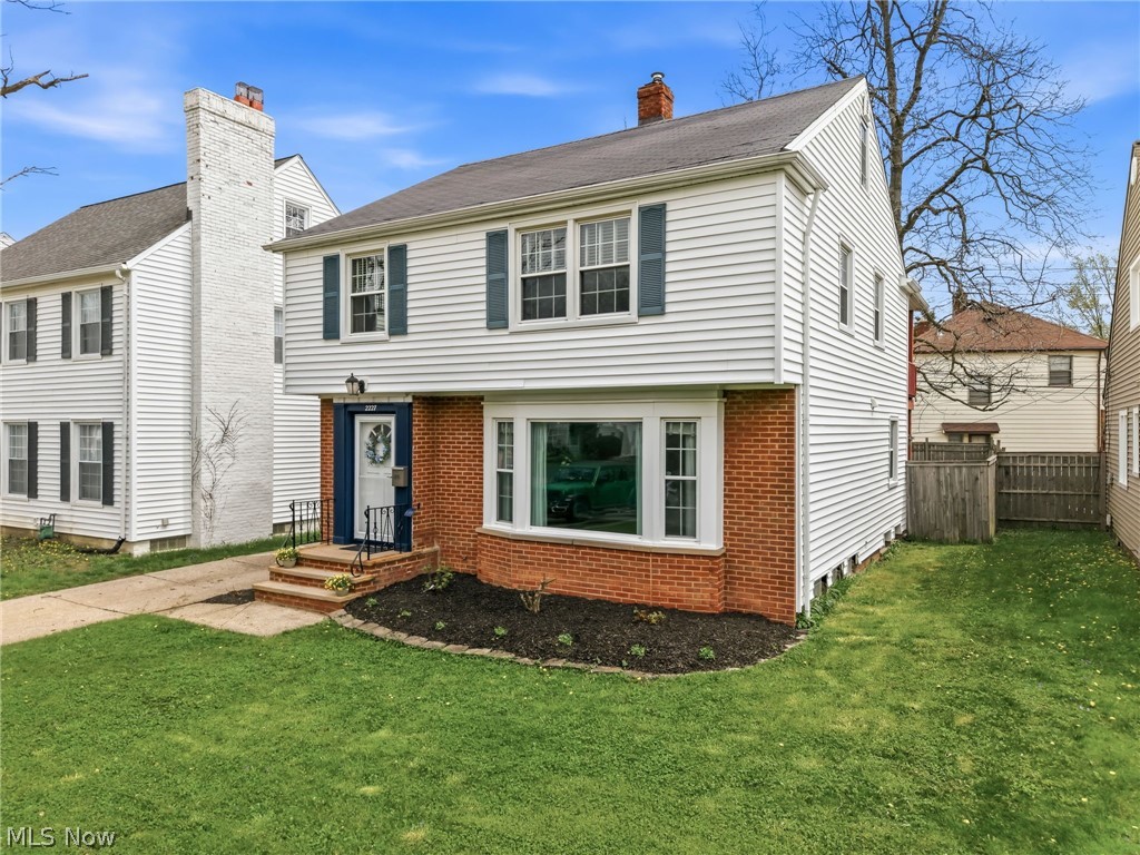 2227 Fenwick Road University Heights OH 44118
