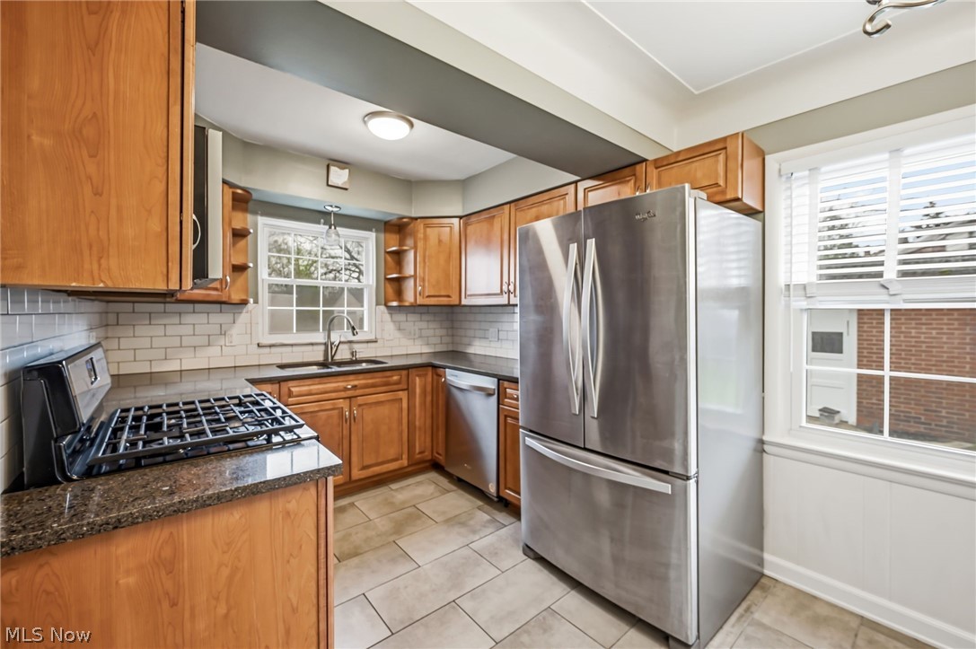 2227 Fenwick Road University Heights OH 44118