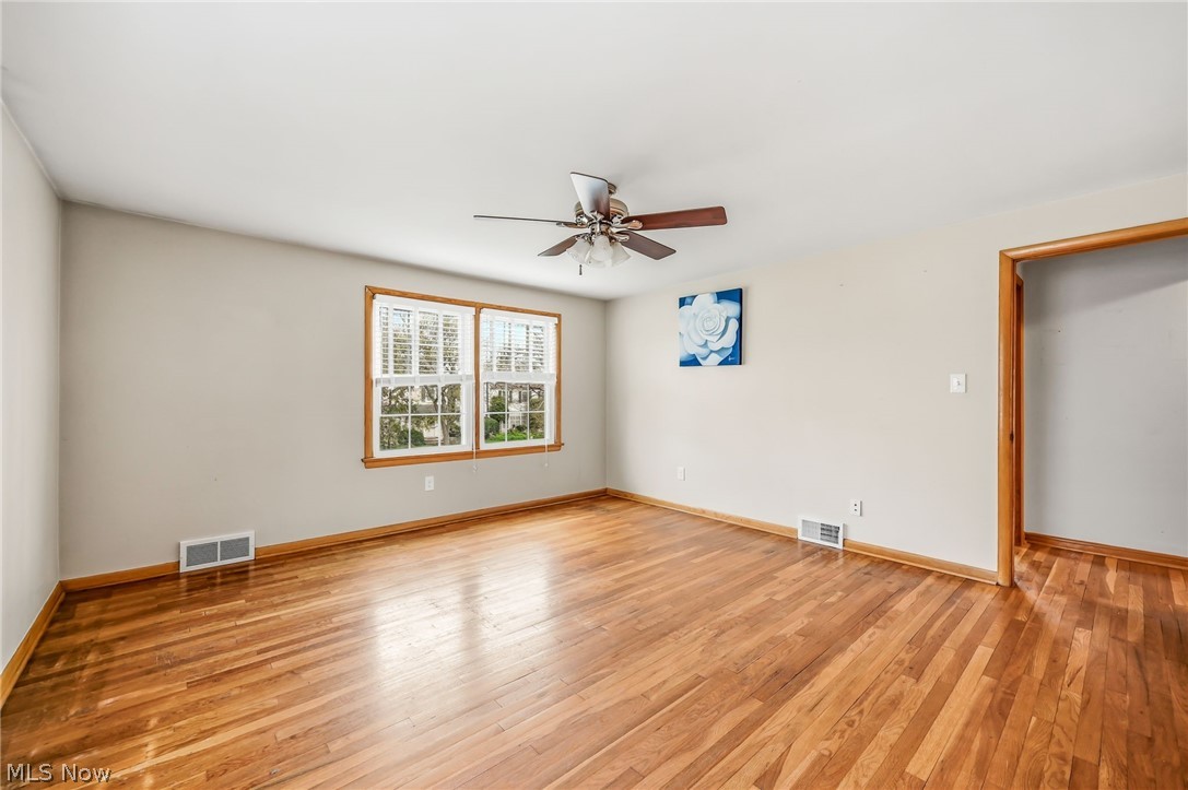 2227 Fenwick Road University Heights OH 44118