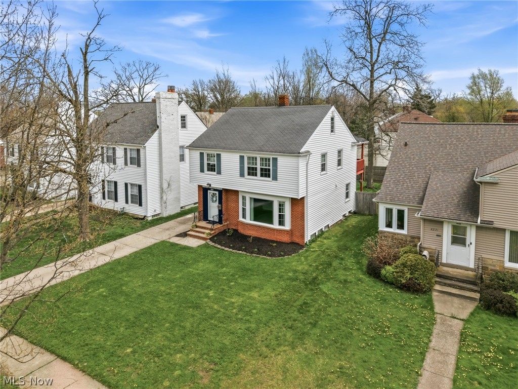 2227 Fenwick Road University Heights OH 44118