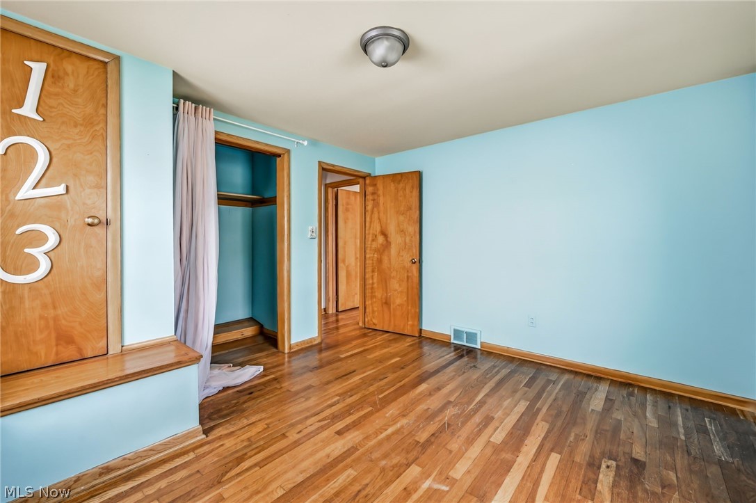 2227 Fenwick Road University Heights OH 44118