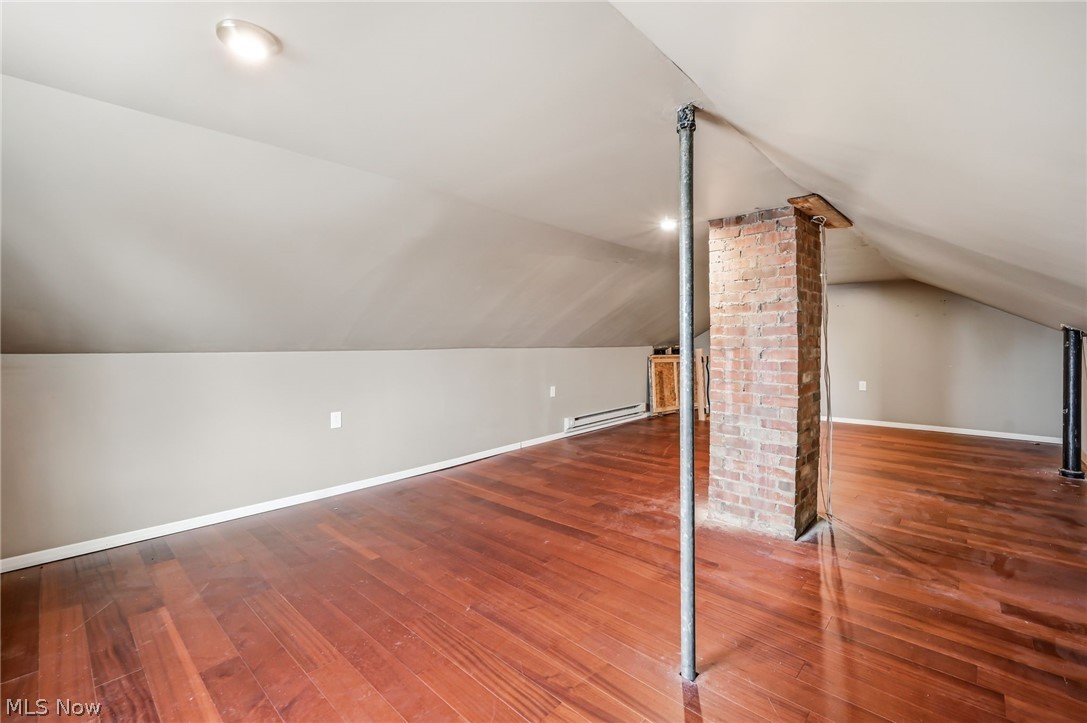 2227 Fenwick Road University Heights OH 44118