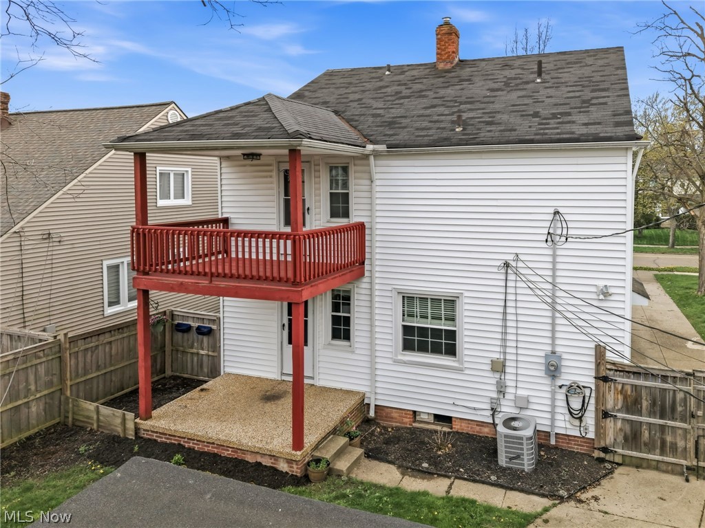 2227 Fenwick Road University Heights OH 44118