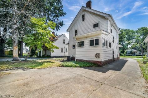 1502 Ferman Avenue Cleveland OH 44109