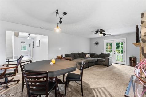 7160 Strausser Street NW North Canton OH 44720