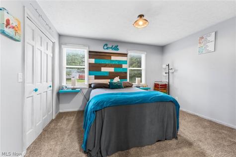 7160 Strausser Street NW North Canton OH 44720