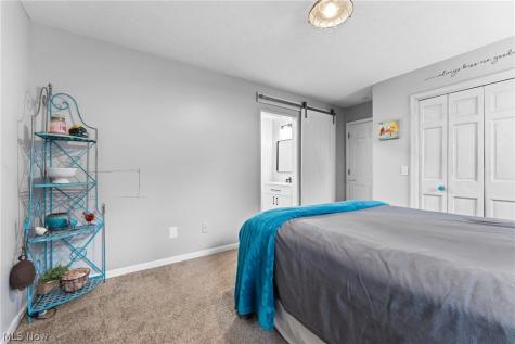 7160 Strausser Street NW North Canton OH 44720
