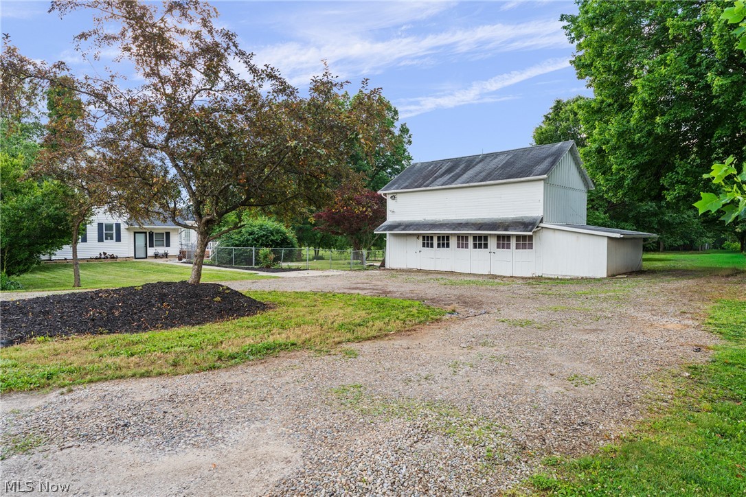 7160 Strausser Street NW North Canton OH 44720