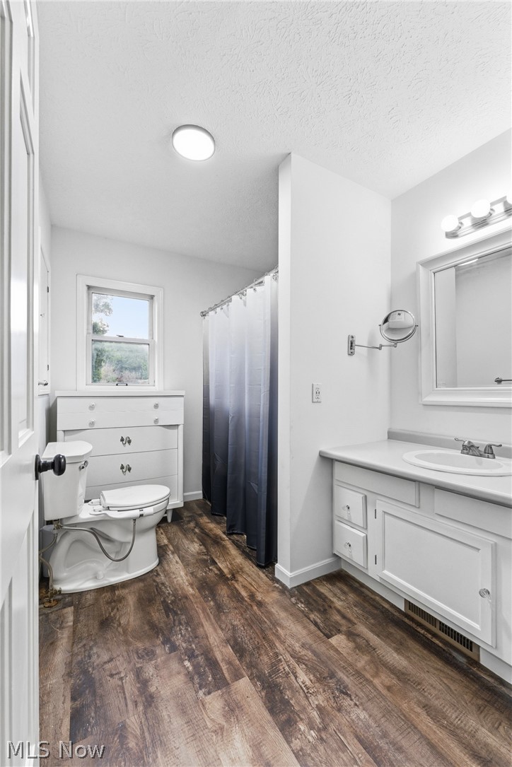 7160 Strausser Street NW North Canton OH 44720