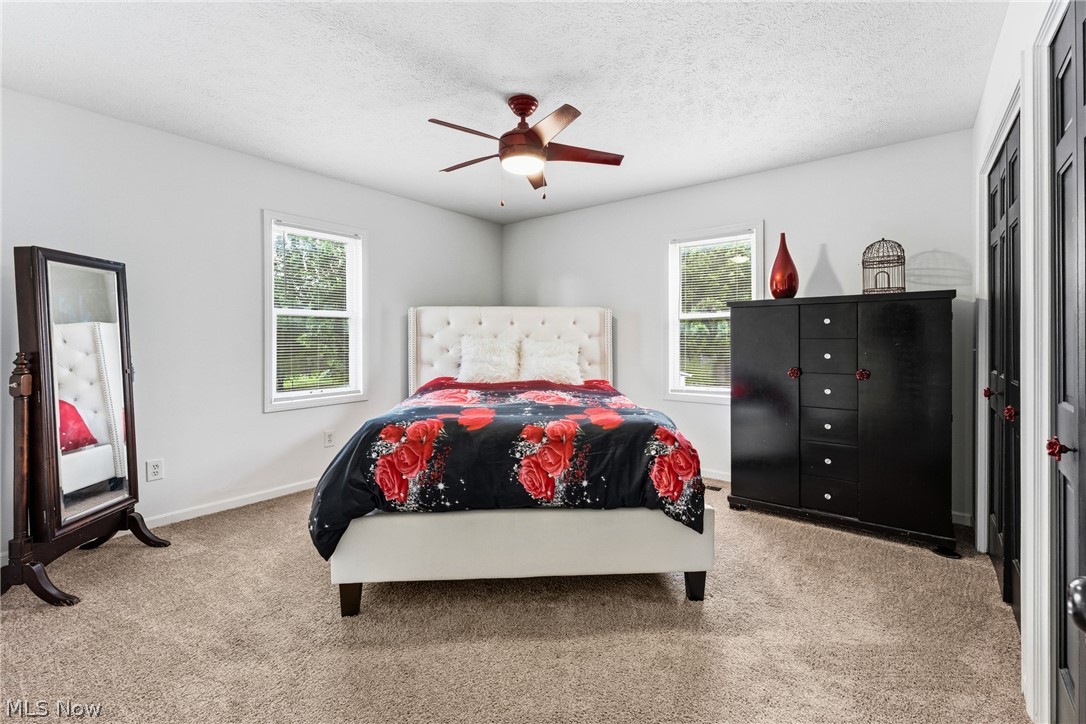 7160 Strausser Street NW North Canton OH 44720