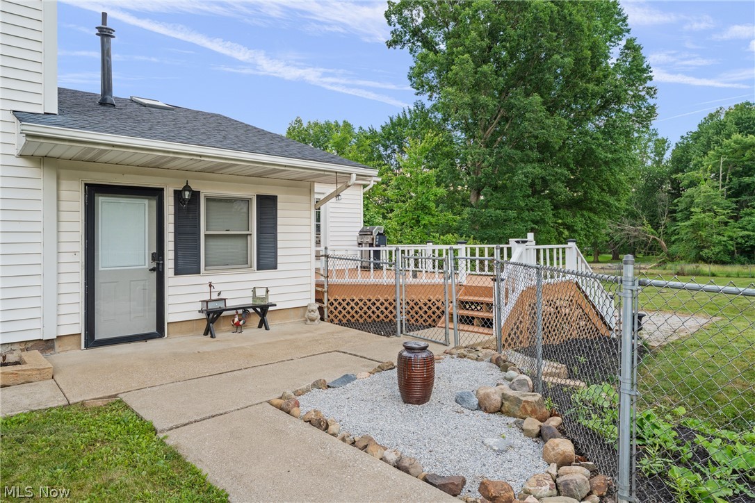 7160 Strausser Street NW North Canton OH 44720
