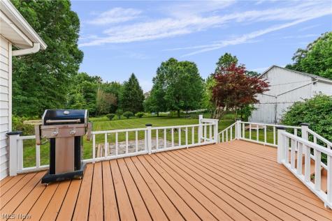 7160 Strausser Street NW North Canton OH 44720