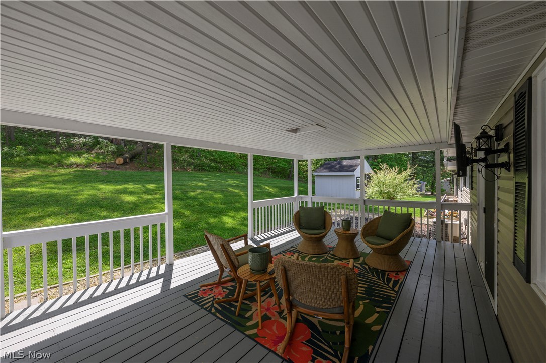 6105 Wolf Run Road SE Dennison OH 44621