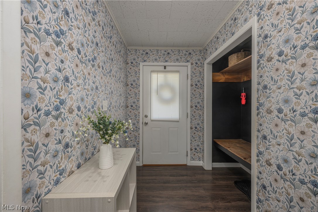 6105 Wolf Run Road SE Dennison OH 44621