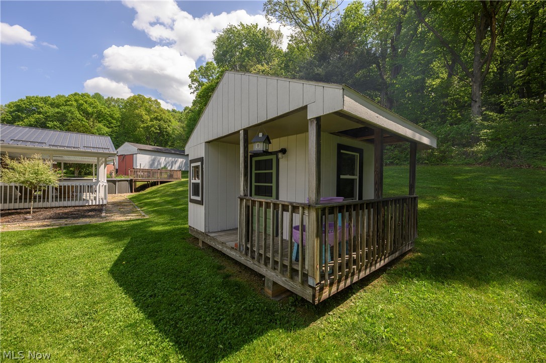 6105 Wolf Run Road SE Dennison OH 44621