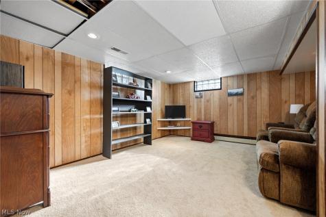 1722 39th Street NW Canton OH 44709