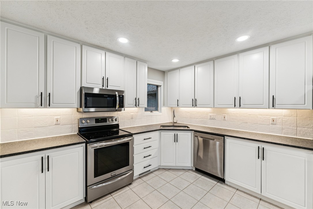 32693 Bridgestone Drive North Ridgeville OH 44039