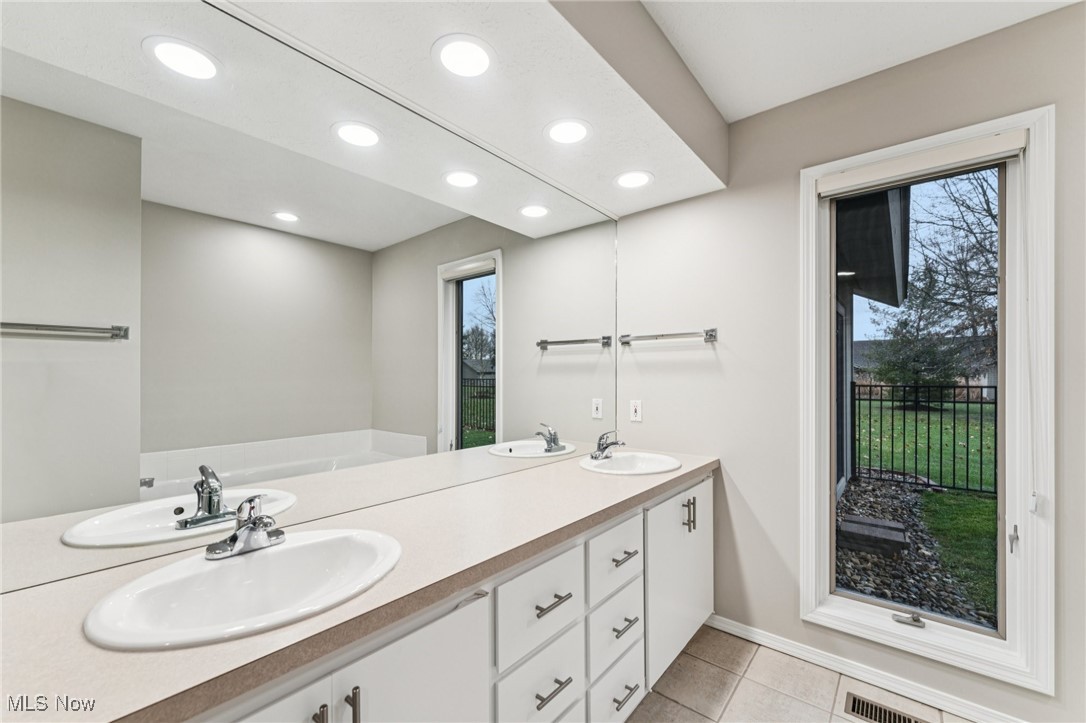 32693 Bridgestone Drive North Ridgeville OH 44039