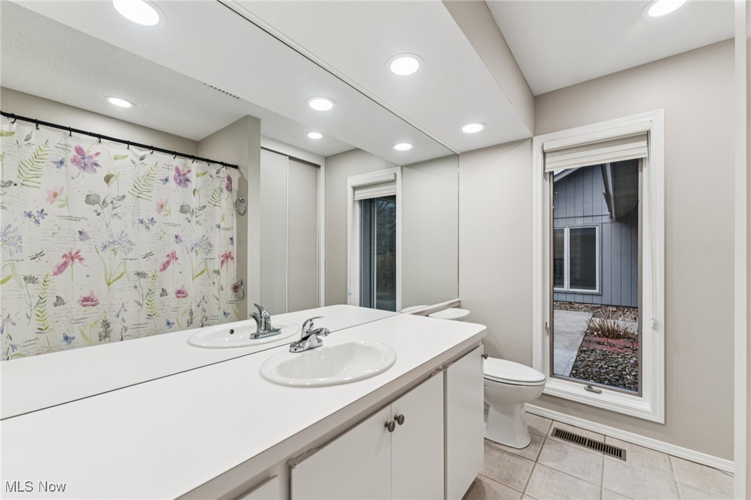 32693 Bridgestone Drive North Ridgeville OH 44039