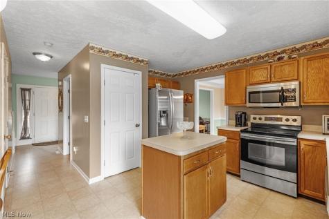 5577 Shawnee Trail Chippewa Lake OH 44215